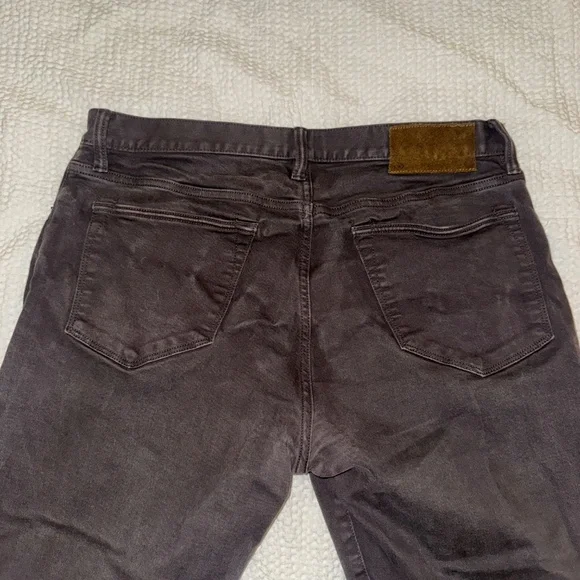 Todd Snyder Straight Fit Chinos (Grey)